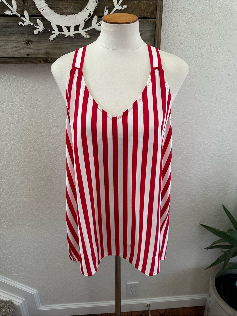 Negative Supreme Tank in Amalfi red stripe ladies size L NWT